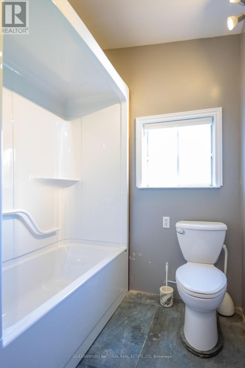 842 Centreview Road, Hastings Highlands, Ontario  K0J 1L0 - Photo 25 - X12358172