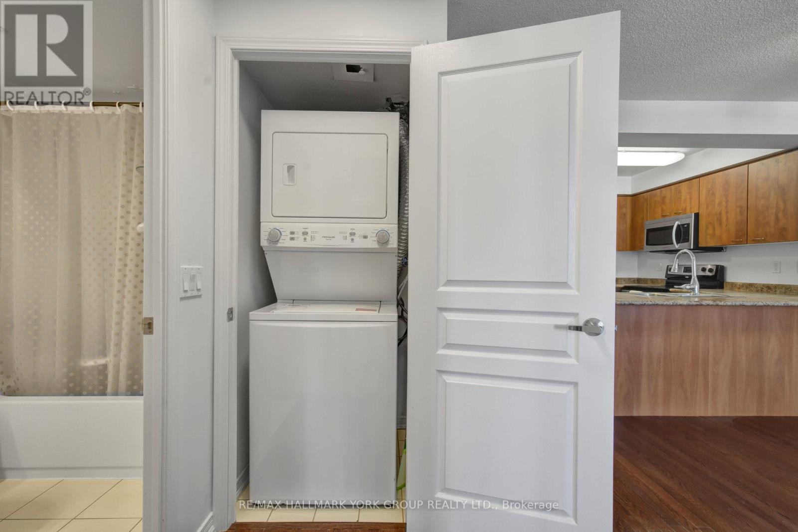 407 - 310 Red Maple Road, Richmond Hill, Ontario  L4C 0T7 - Photo 29 - N12982368