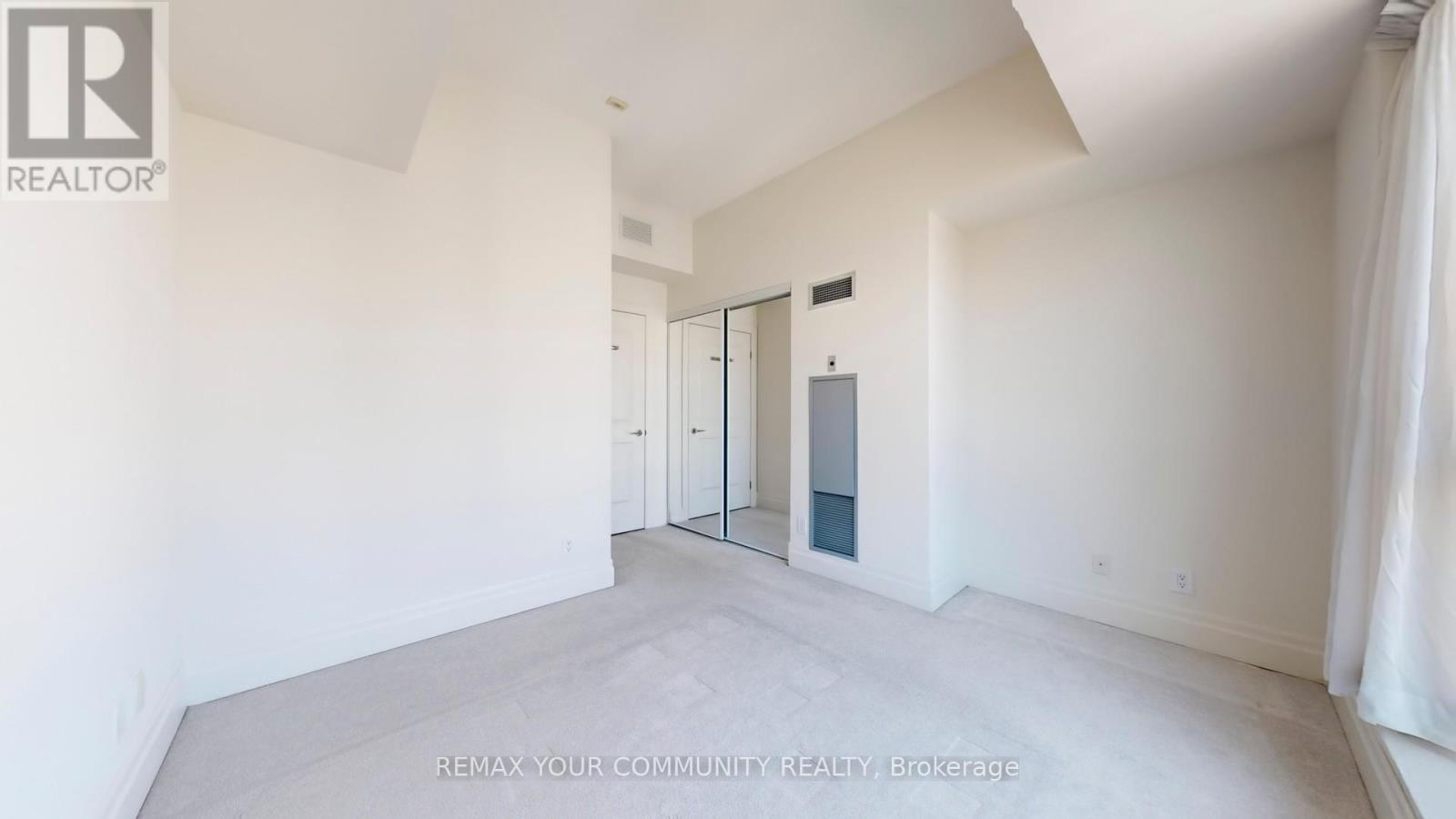 703 - 21 Upper Duke Crescent, Markham, Ontario  L6G 0B7 - Photo 31 - N12982388