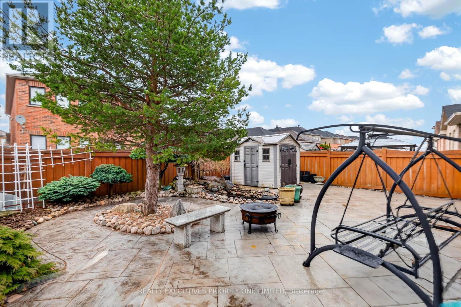 130 Greenview Circle, Vaughan, Ontario  L6A 0B6 - Photo 46 - N12982394