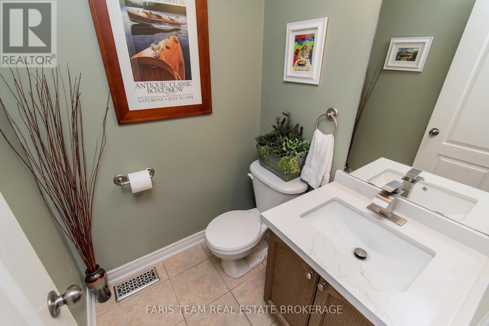 1091 Booth Avenue, Innisfil, Ontario  L9S 4W6 - Photo 15 - N12982444