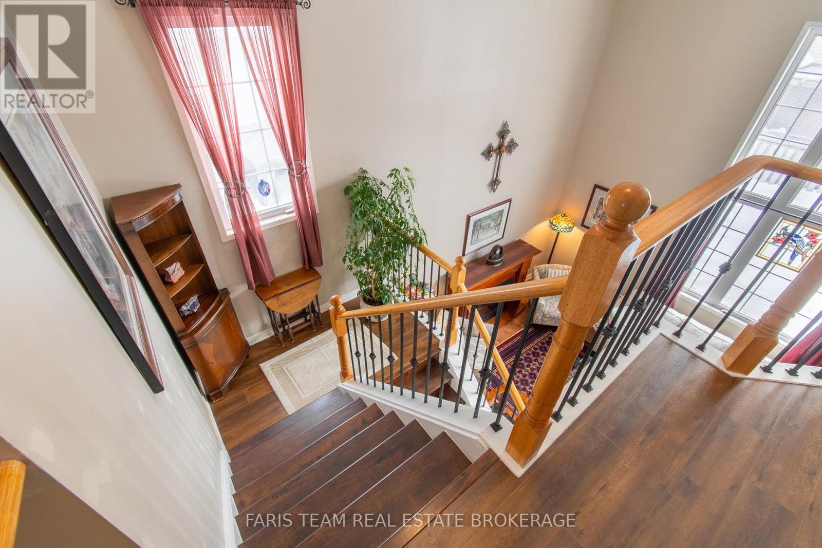 1091 Booth Avenue, Innisfil, Ontario  L9S 4W6 - Photo 18 - N12982444