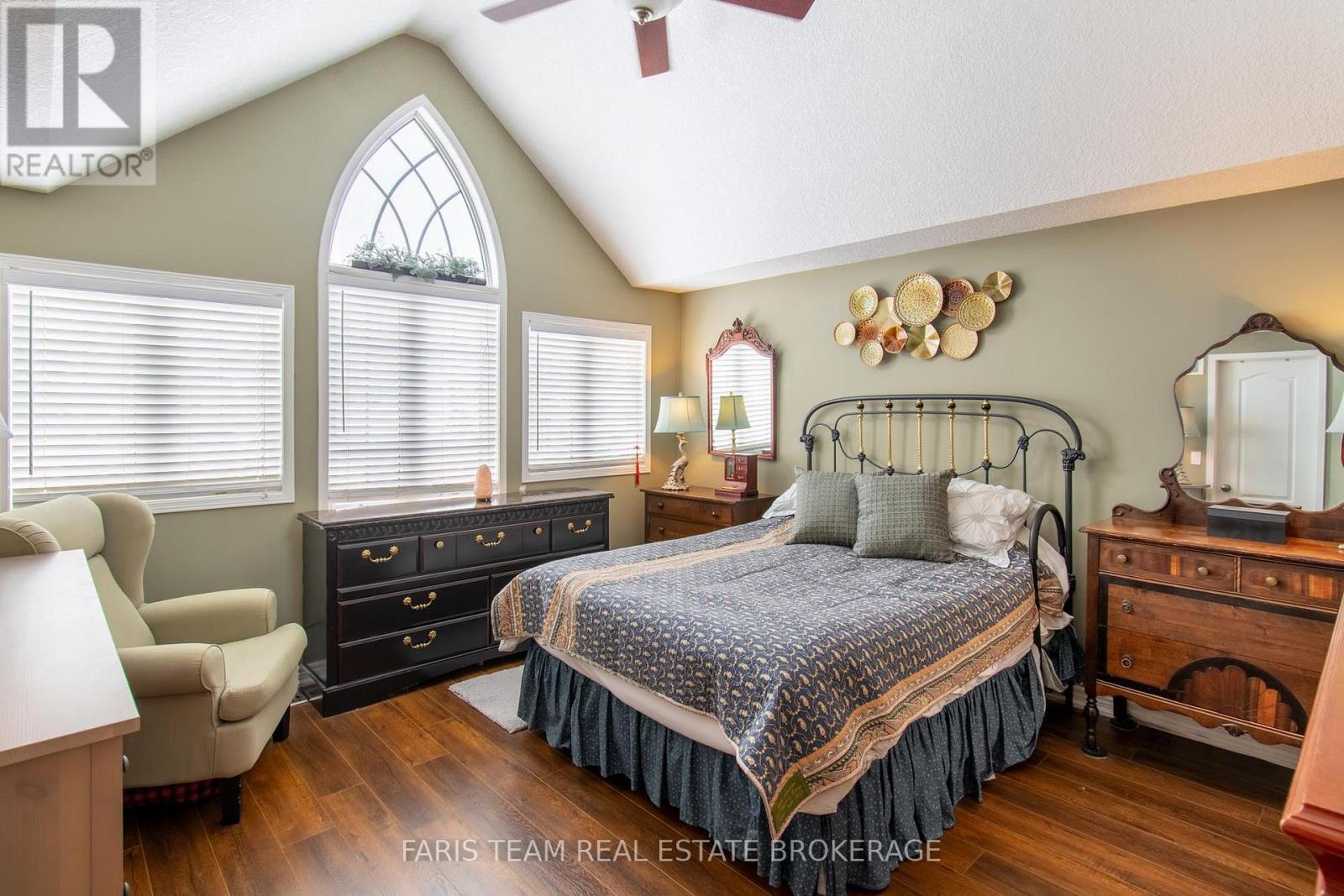 1091 Booth Avenue, Innisfil, Ontario  L9S 4W6 - Photo 22 - N12982444