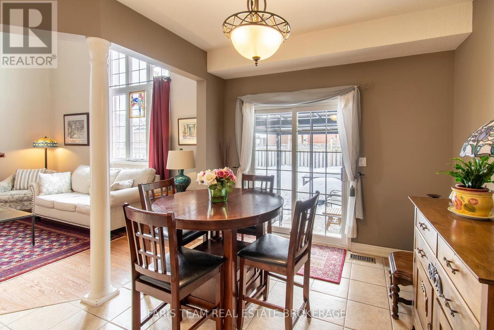 1091 Booth Avenue, Innisfil, Ontario  L9S 4W6 - Photo 9 - N12982444