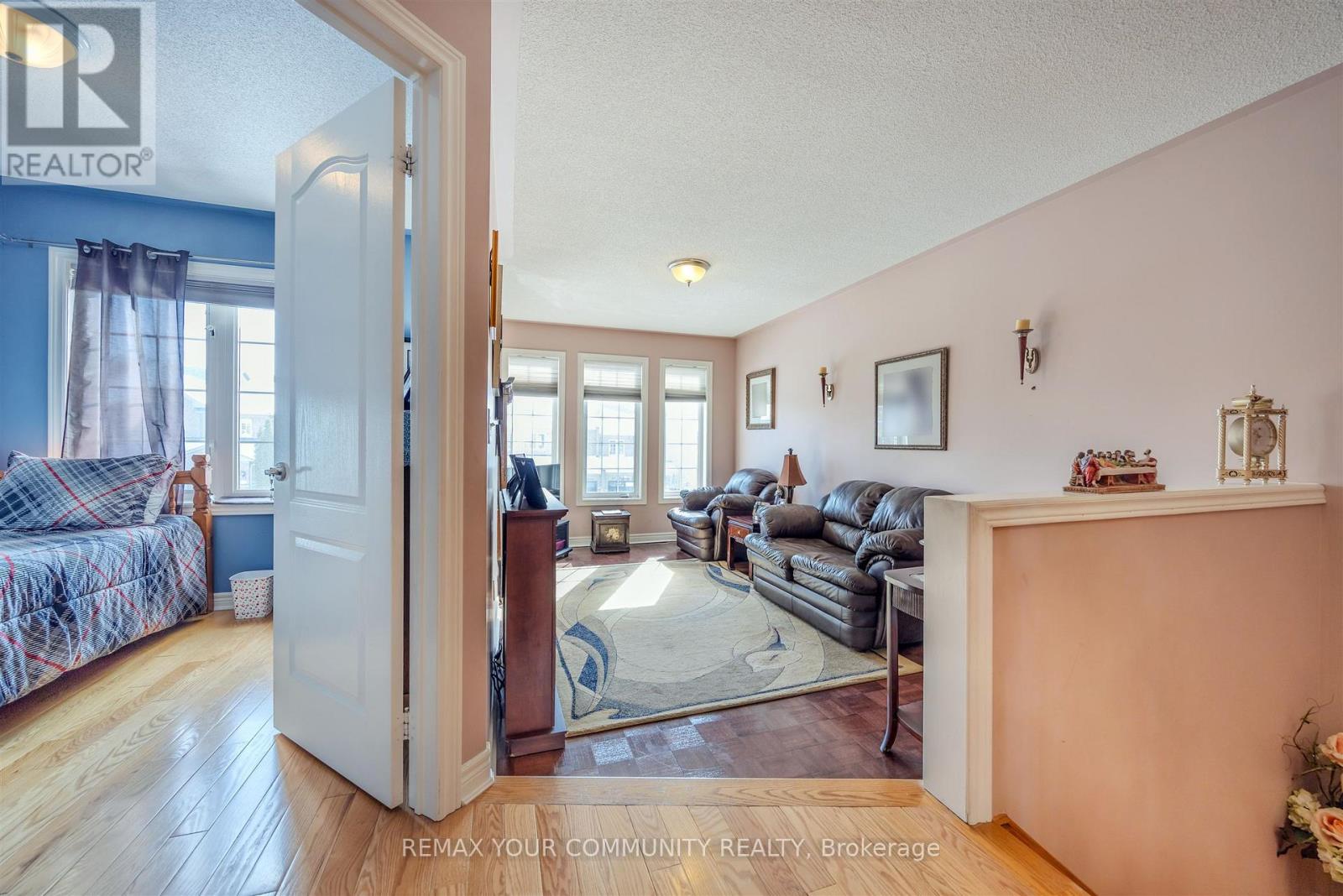 50 Lodgeway Drive, Vaughan, Ontario  L6A 3S5 - Photo 18 - N12982460