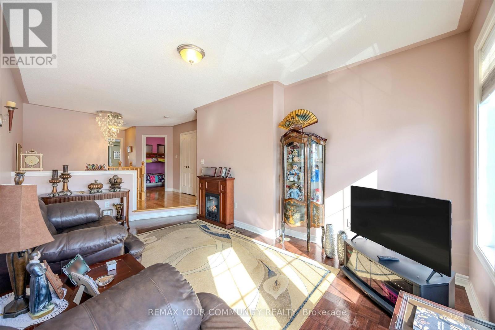 50 Lodgeway Drive, Vaughan, Ontario  L6A 3S5 - Photo 20 - N12982460