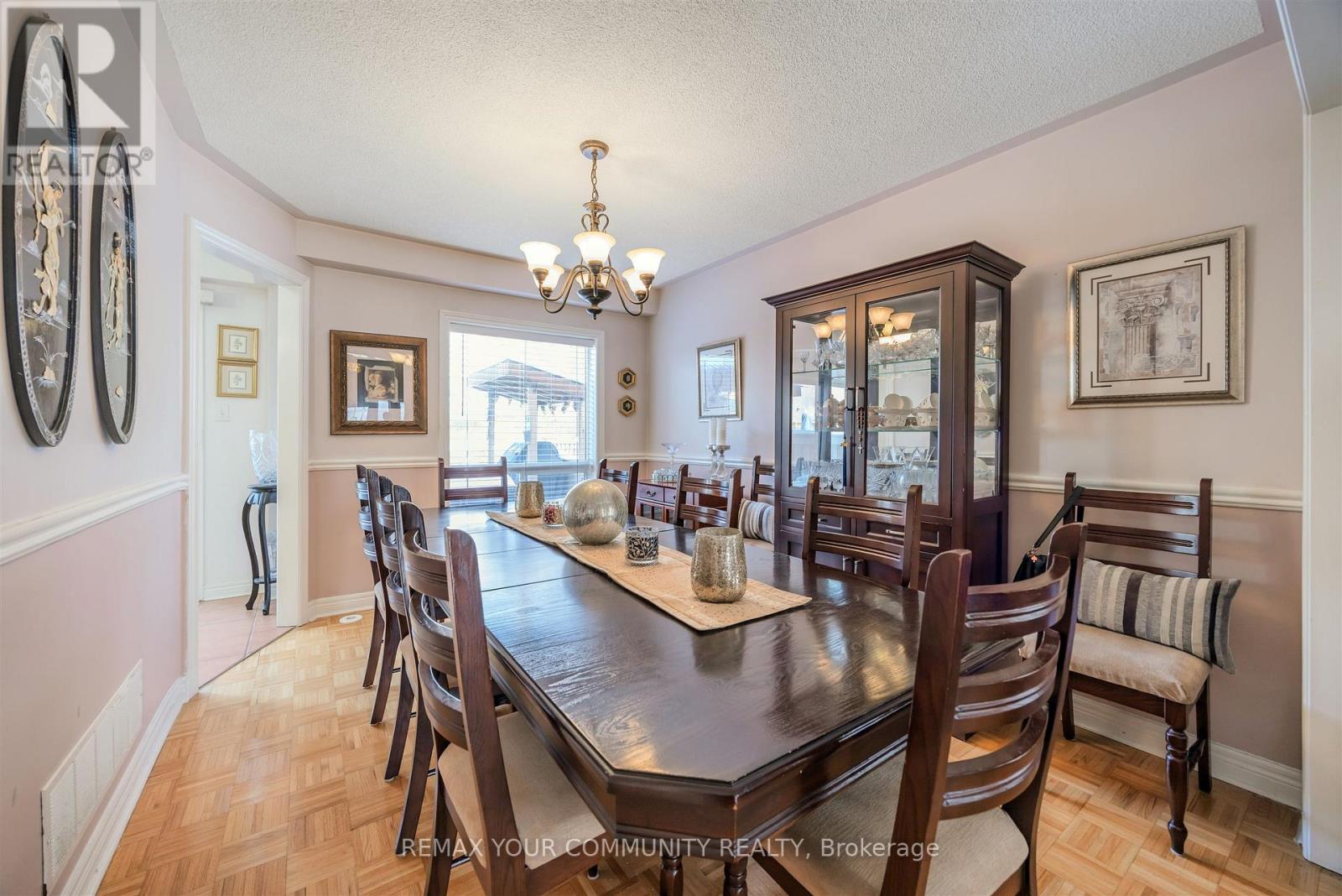 50 Lodgeway Drive, Vaughan, Ontario  L6A 3S5 - Photo 9 - N12982460