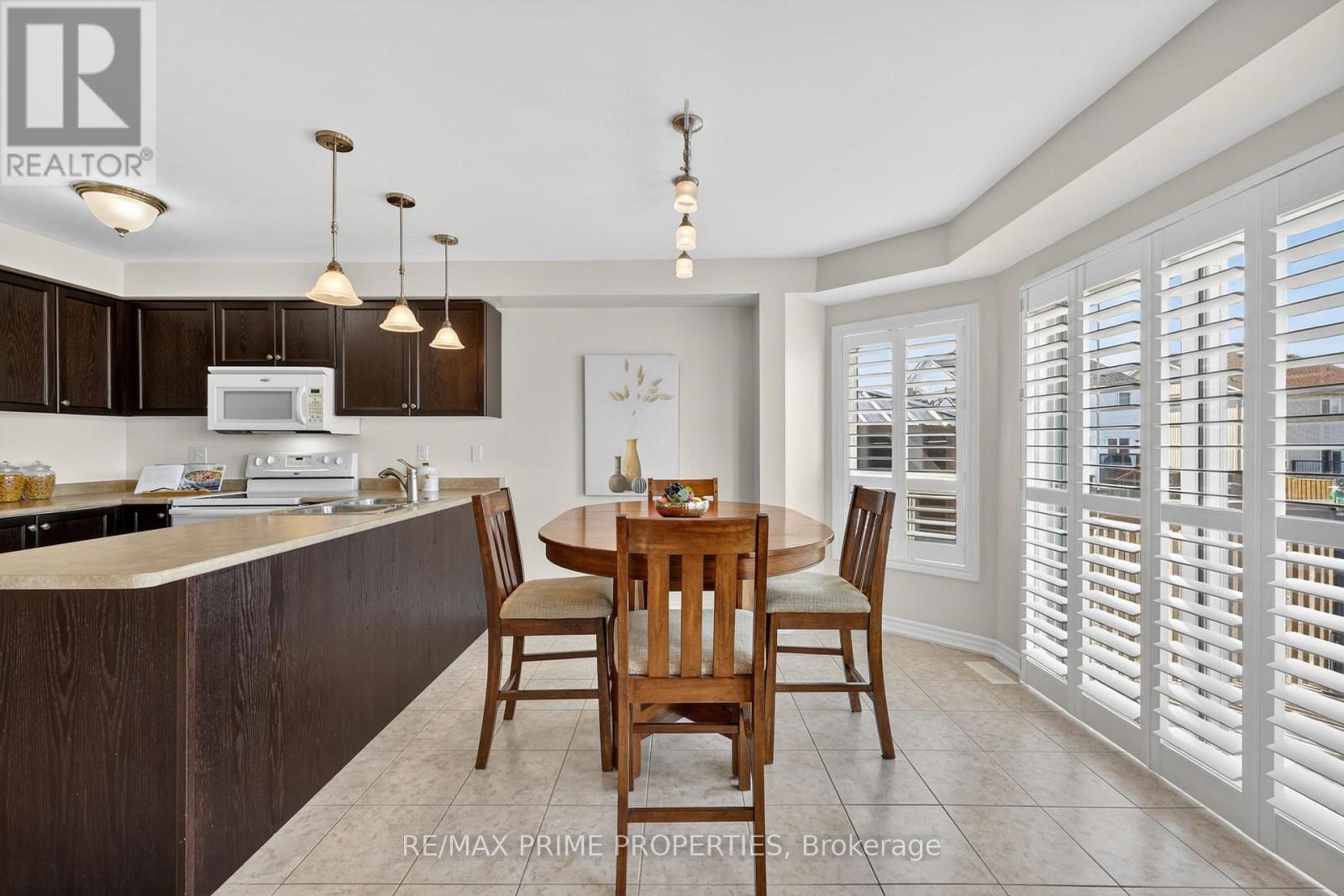 472 King Street E, East Gwillimbury, Ontario  L0G 1M0 - Photo 12 - N12982468