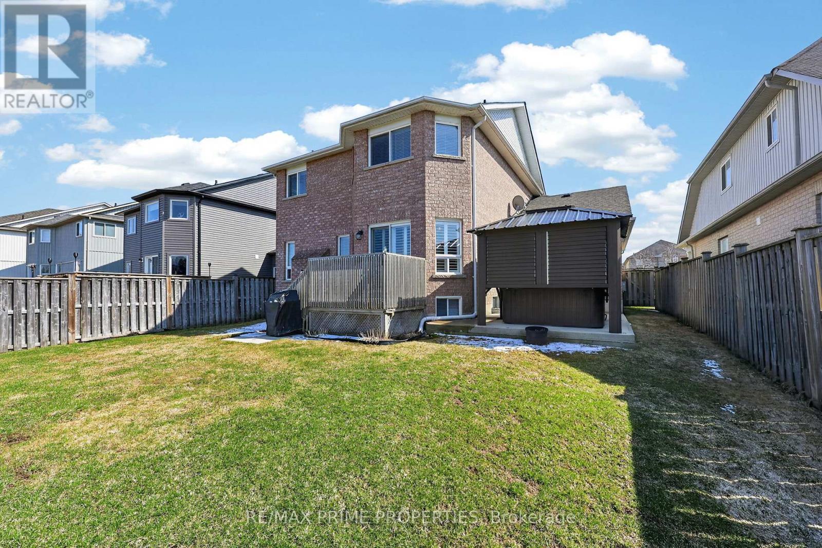 472 King Street E, East Gwillimbury, Ontario  L0G 1M0 - Photo 29 - N12982468