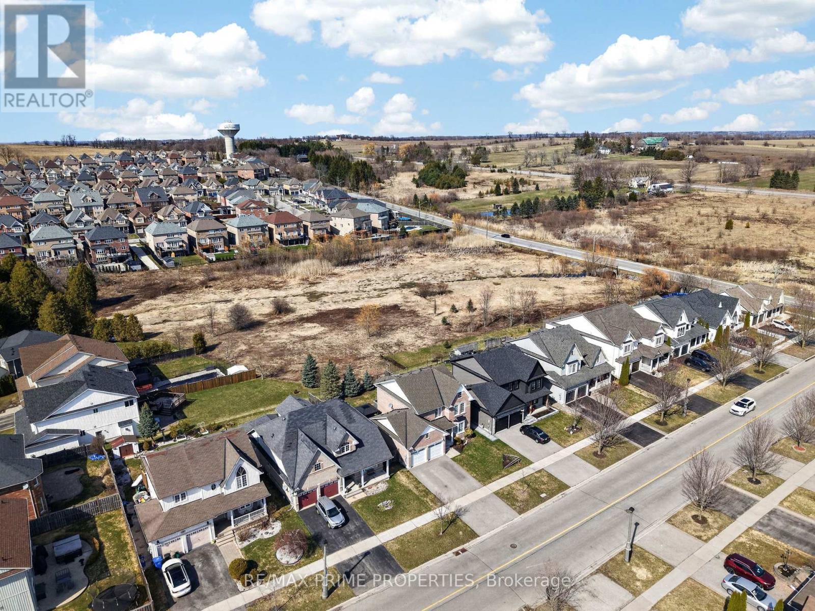 472 King Street E, East Gwillimbury, Ontario  L0G 1M0 - Photo 34 - N12982468