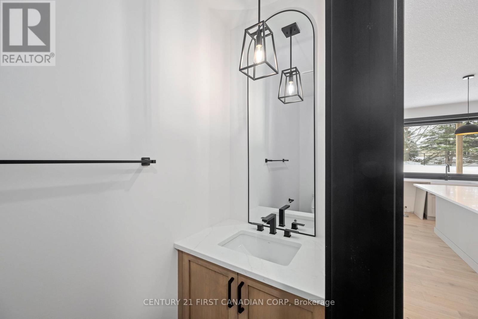 263 Foxborough Place, Thames Centre, Ontario  N0M 2P0 - Photo 16 - X12762636