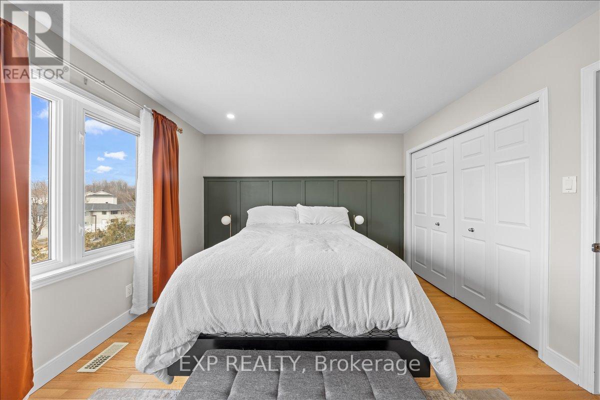 57 Steele Park Private, Ottawa, Ontario  K1J 0J2 - Photo 25 - X12952020