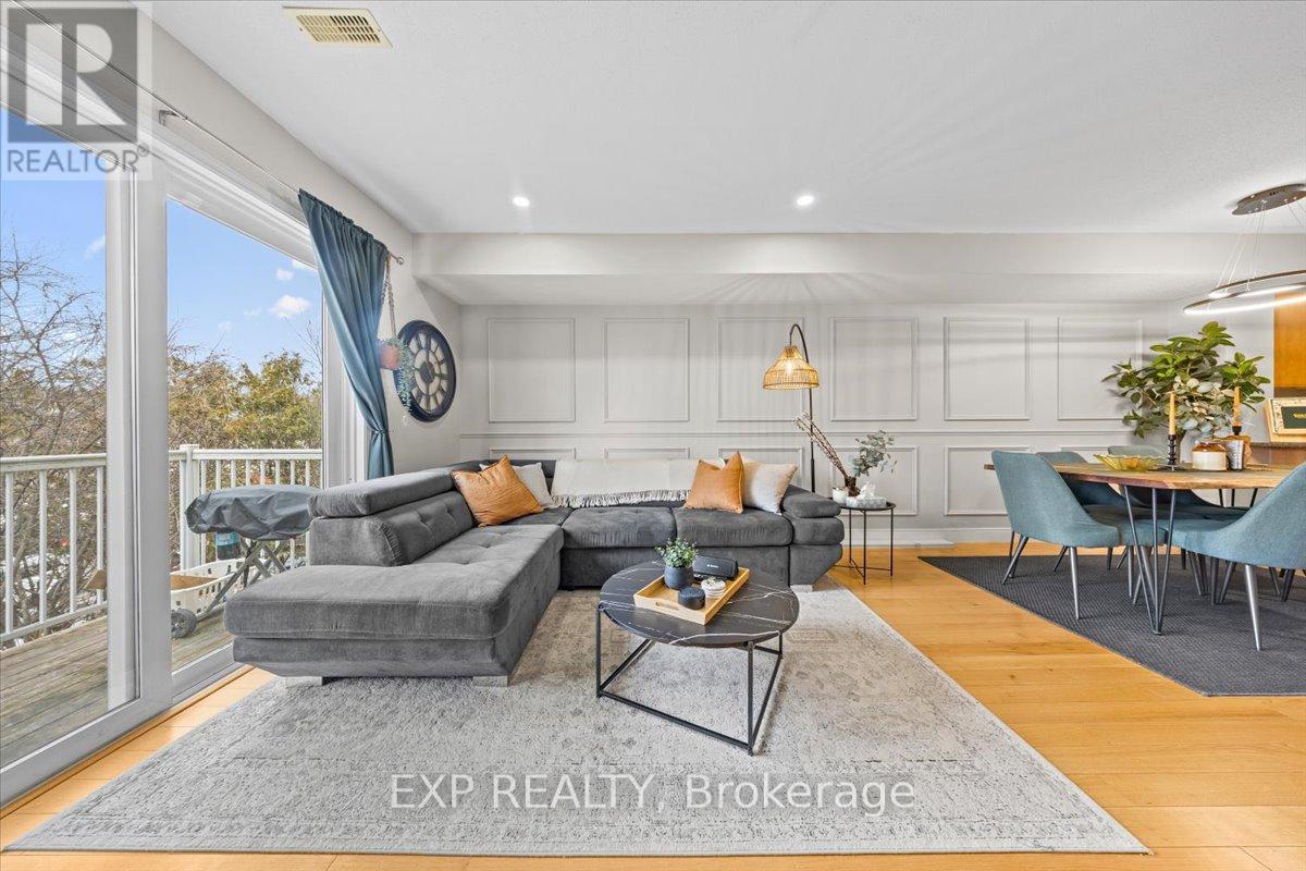 57 Steele Park Private, Ottawa, Ontario  K1J 0J2 - Photo 7 - X12952020