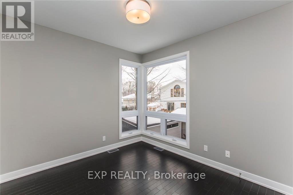546 Guy Street, Ottawa, Ontario  K1K 1B9 - Photo 14 - X12979980