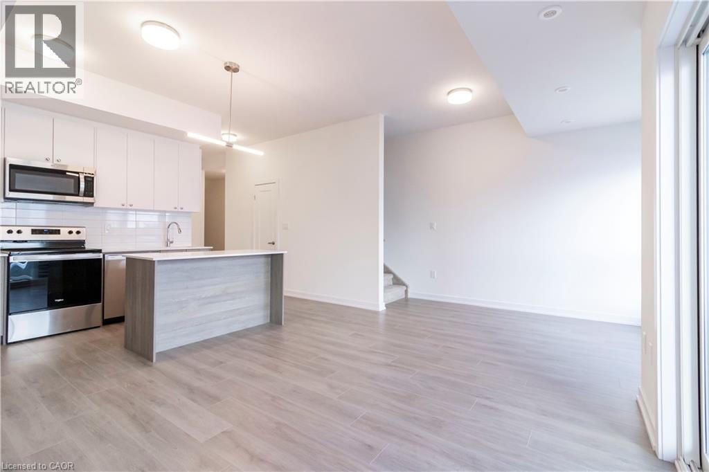 40 Palace Street Unit# L13, Kitchener, Ontario  N2E 0L2 - Photo 3 - 40818716