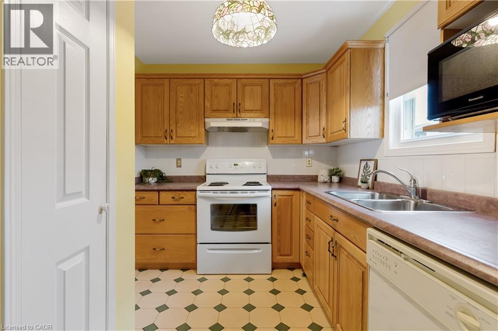 175 Cedar Street Unit# 11, Cambridge, Ontario  N1S 4X8 - Photo 11 - 40813776