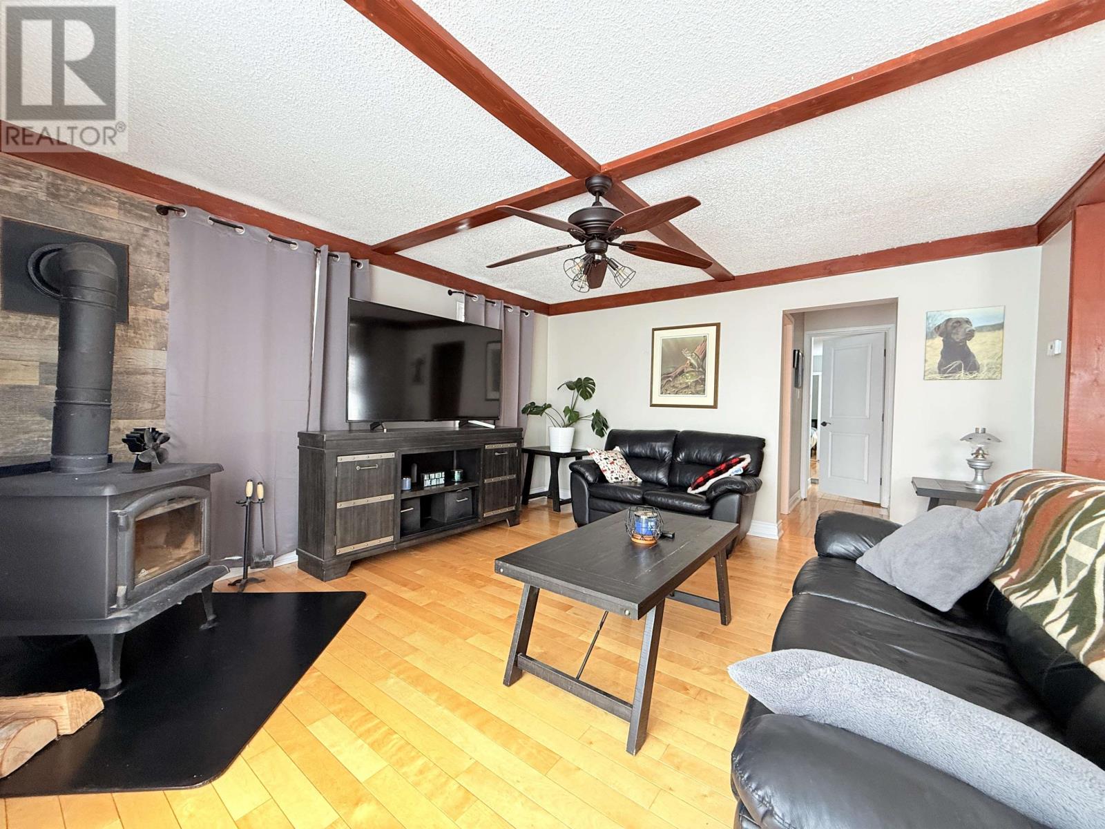 10 Queen St, Sioux Lookout, Ontario  P8T 1E8 - Photo 11 - TB2600585