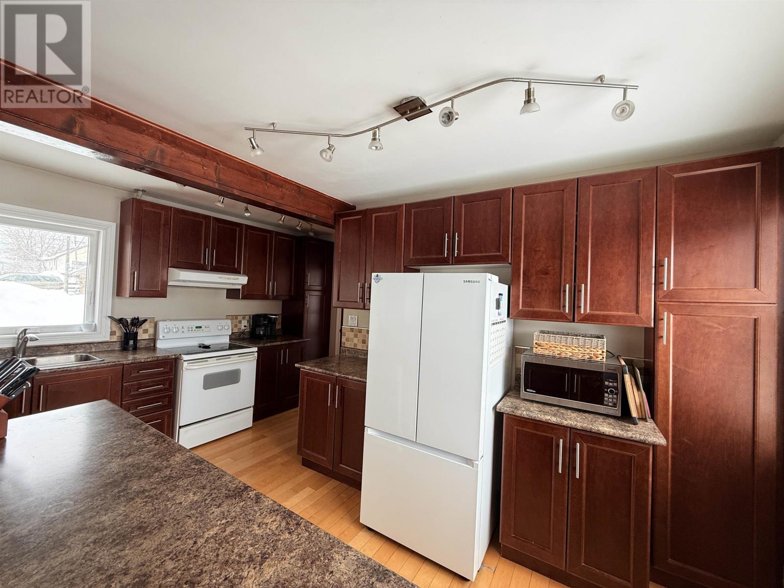 10 Queen St, Sioux Lookout, Ontario  P8T 1E8 - Photo 6 - TB2600585