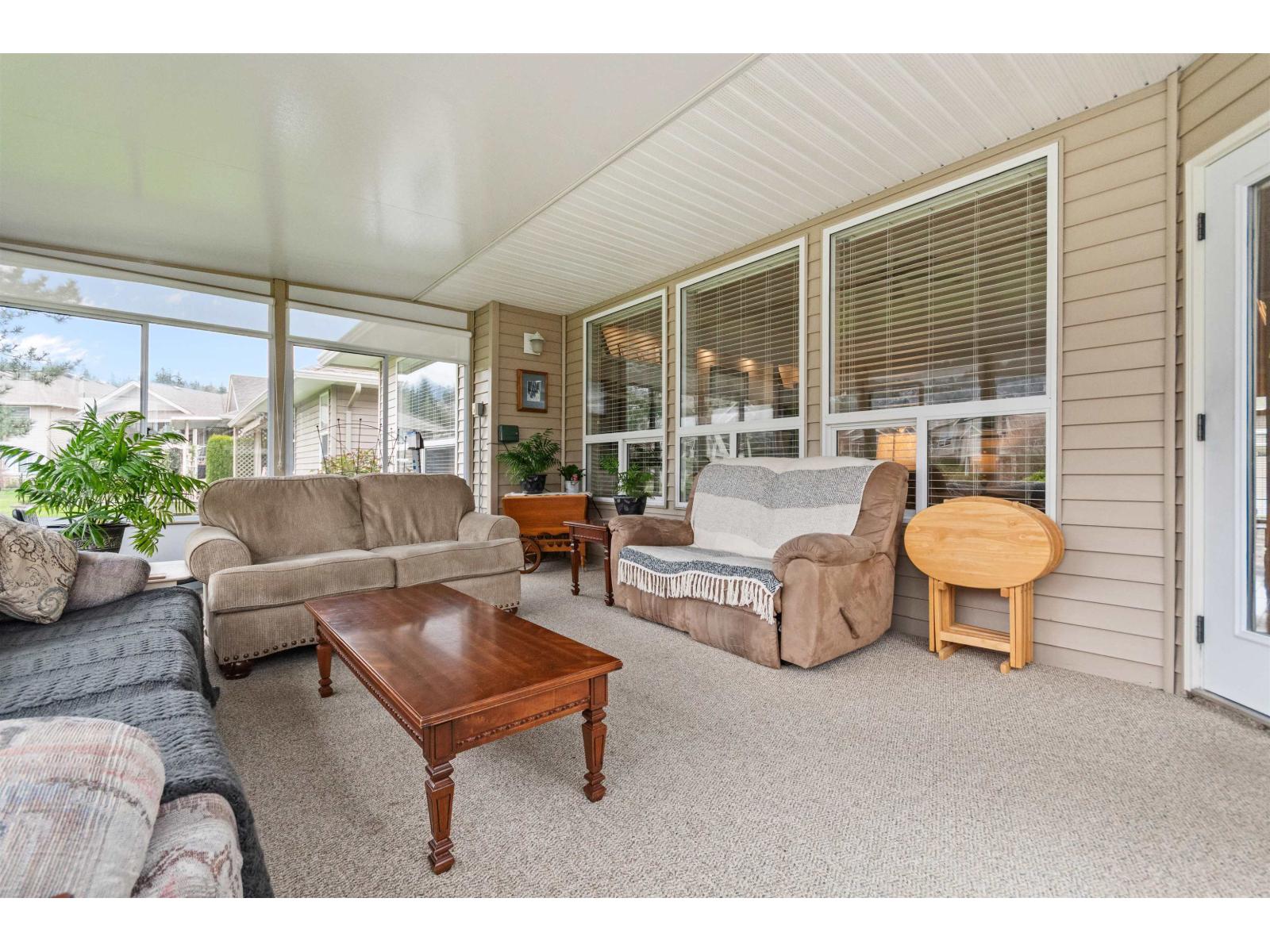 6049 Hunter Creek Crescent, Sardis South, Chilliwack, British Columbia  V2R 0B7 - Photo 21 - R3107534