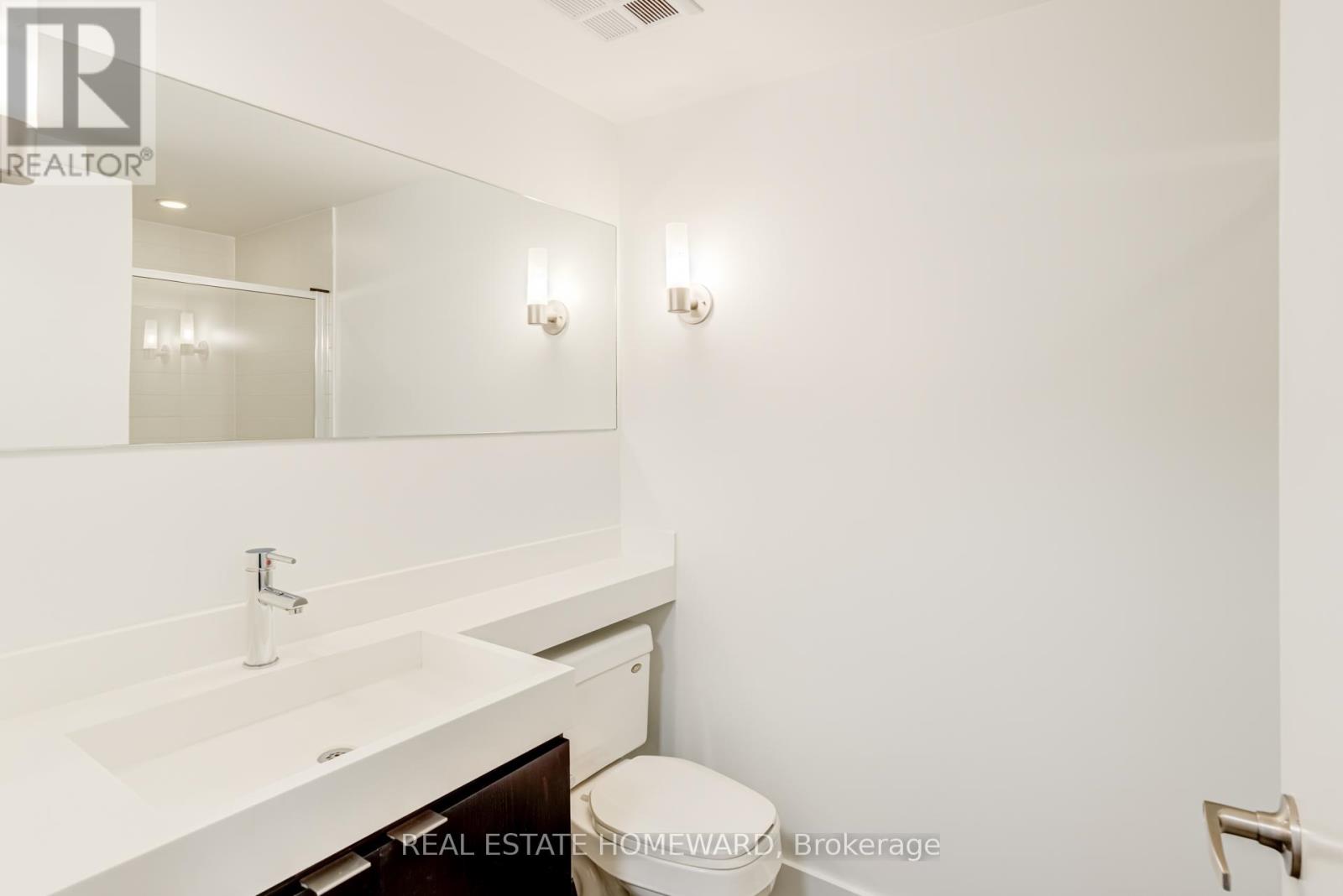 1916 - 4k Spadina Avenue, Toronto, Ontario  M5V 3Z2 - Photo 23 - C12966114