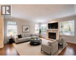 2952 MT SEYMOUR PARKWAY, North Vancouver, British Columbia