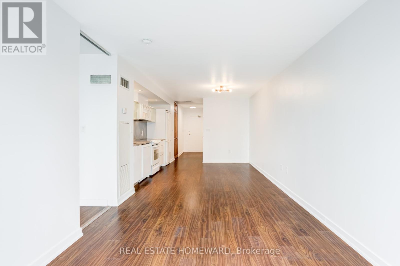 1916 - 4k Spadina Avenue, Toronto, Ontario  M5V 3Z2 - Photo 9 - C12966114