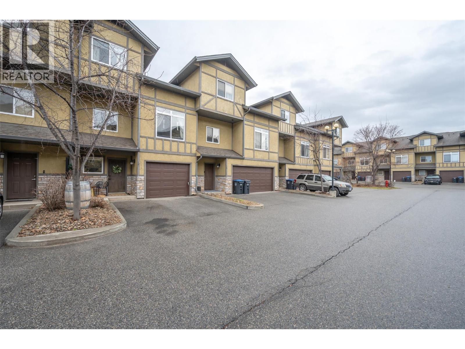 48 GALT Avenue Unit# 127 Penticton Photo 51