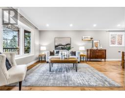 49 SEATON DRIVE, Aurora, Ontario