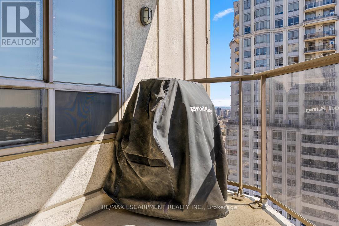 2706 - 35 Kingsbridge Garden Circle, Mississauga, Ontario  L5R 3Z3 - Photo 36 - W12982324