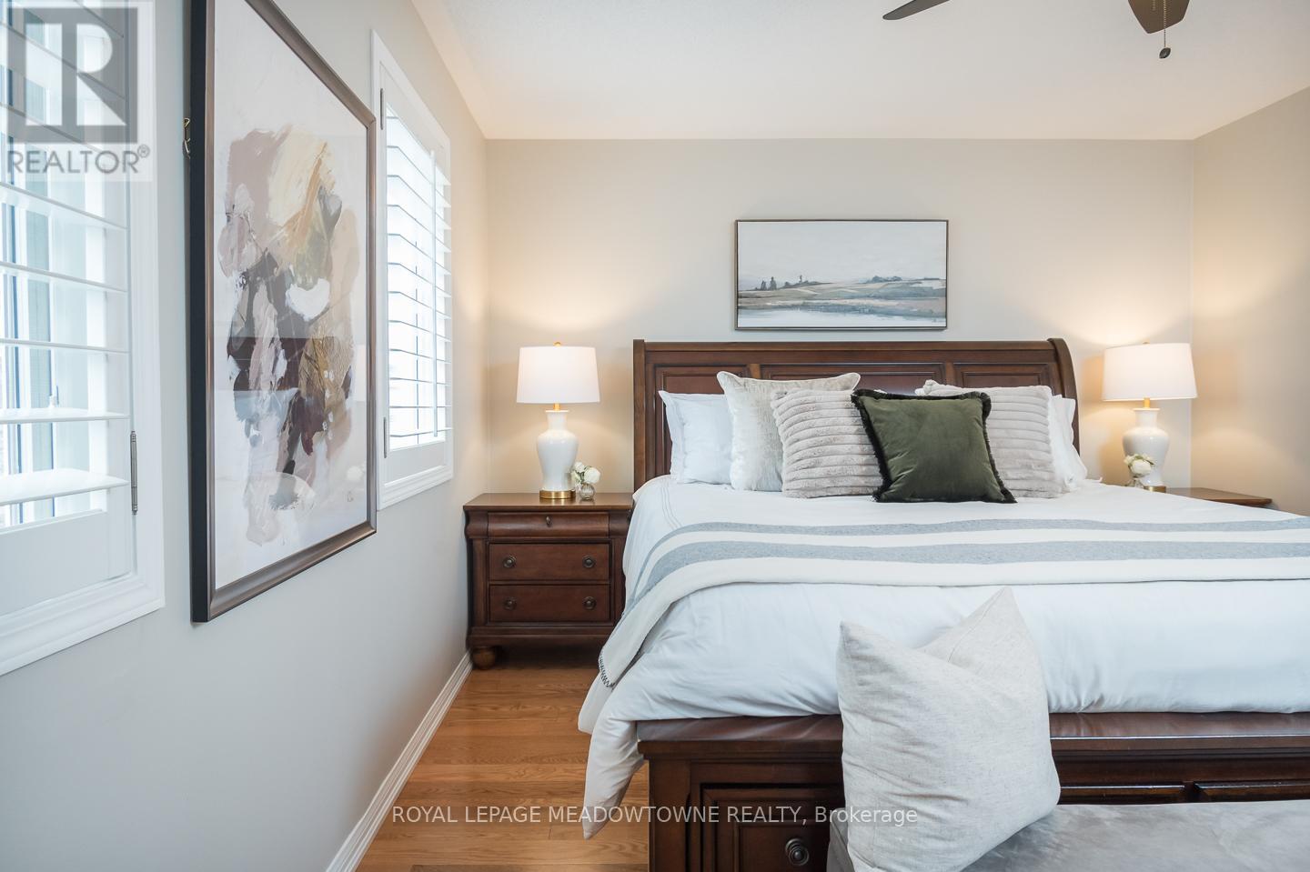 292 Mcdougall Cross, Milton, Ontario  L9T 0N6 - Photo 23 - W12982330