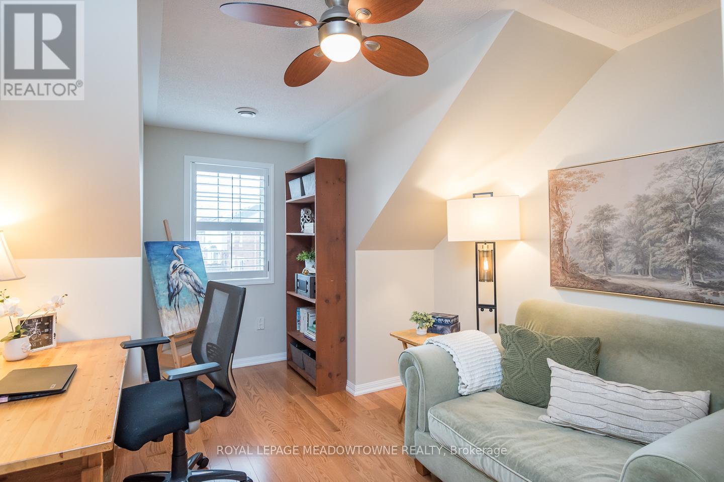 292 Mcdougall Cross, Milton, Ontario  L9T 0N6 - Photo 34 - W12982330