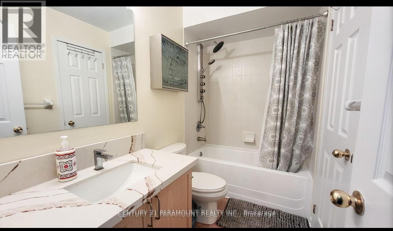 81 - 7155 Magistrate Terrace, Mississauga, Ontario  L5W 1Y8 - Photo 9 - W12982336