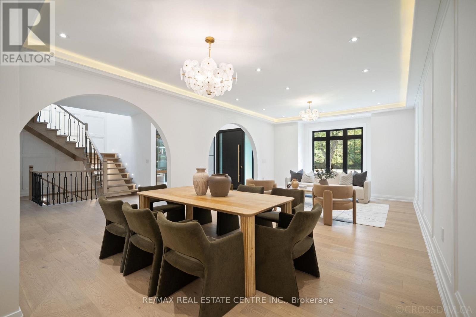 1065 Rebecca Street, Oakville, Ontario  L6L 1Y6 - Photo 11 - W12982352