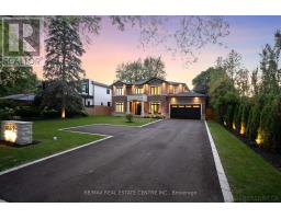 1065 REBECCA STREET, Oakville, Ontario