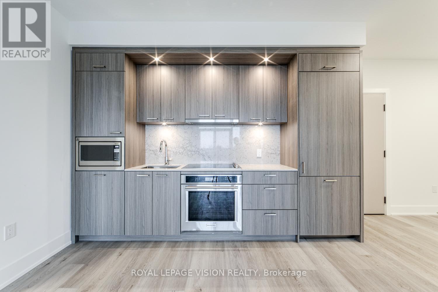 537 - 858 DUPONT STREET, Toronto, Ontario