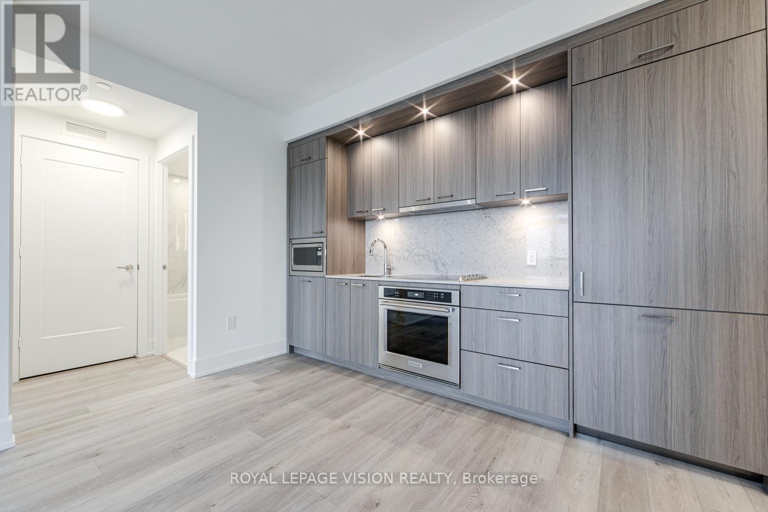 537 - 858 Dupont Street, Toronto, Ontario  M6G 0C1 - Photo 7 - W12982358