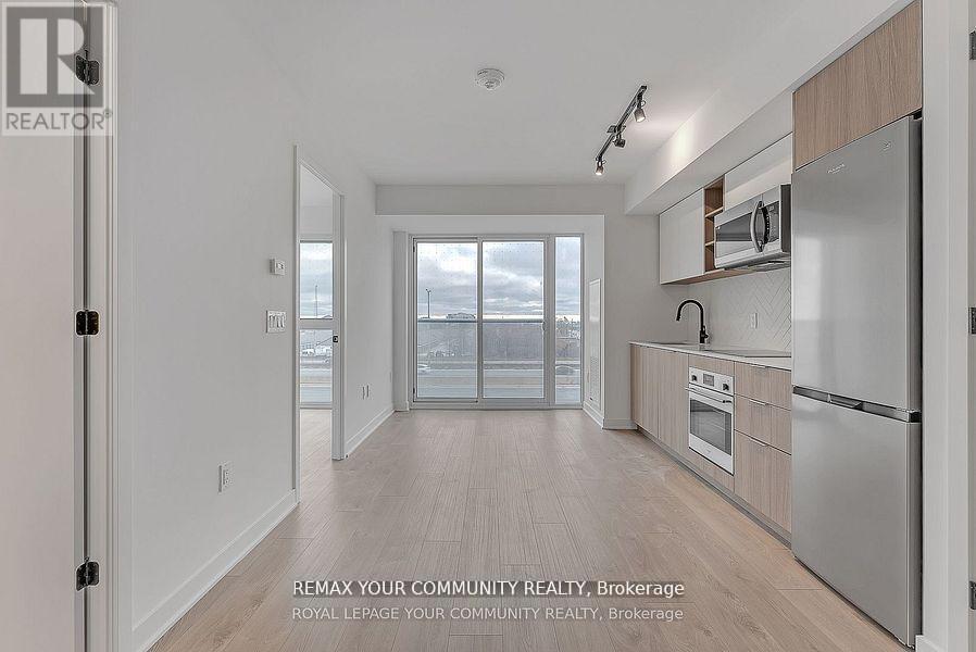 329 - 36 Zorra Street, Toronto, Ontario  M8Z 0G5 - Photo 15 - W12982366