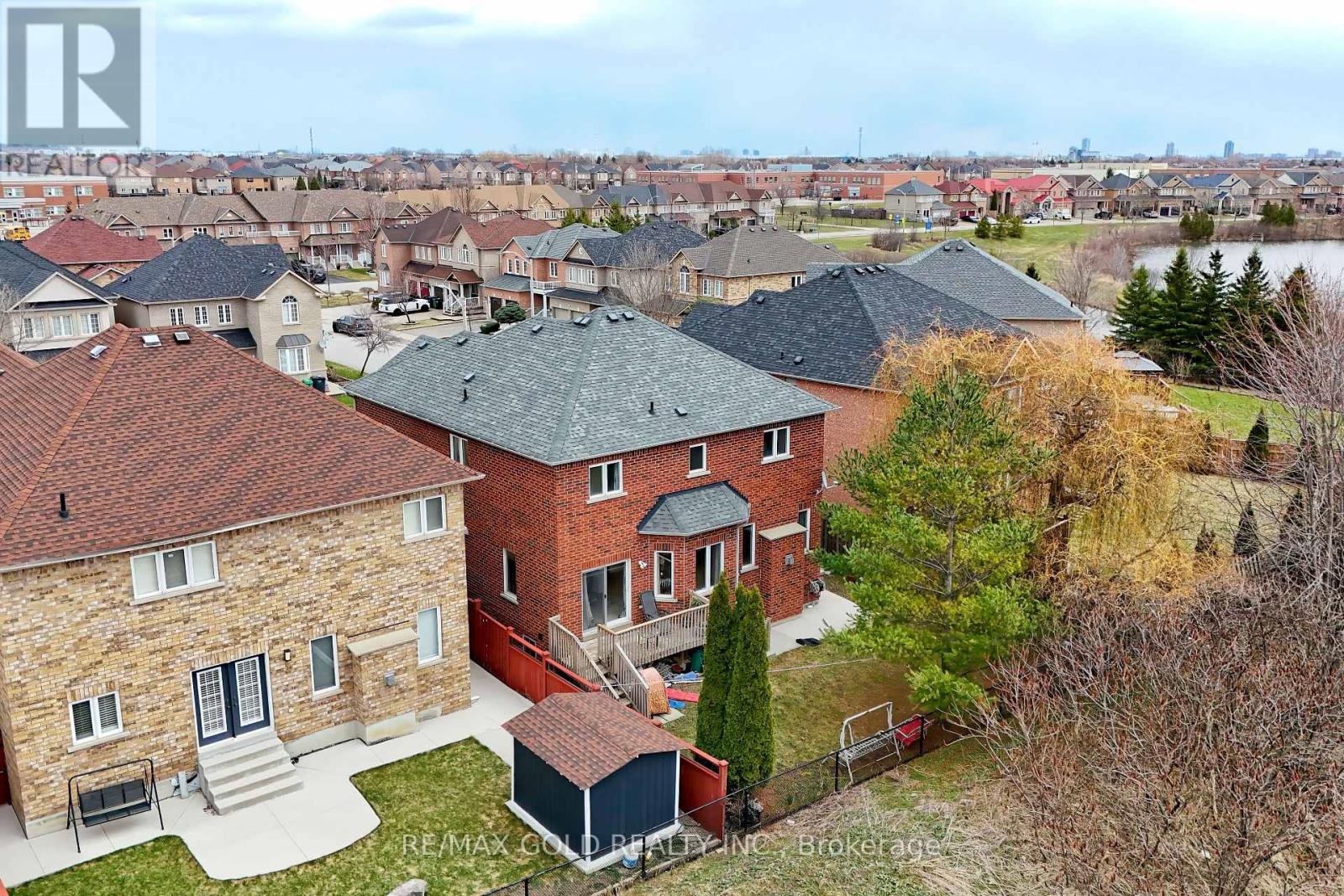 16 Cottontail Road, Brampton, Ontario  L7A 3R3 - Photo 39 - W12982380