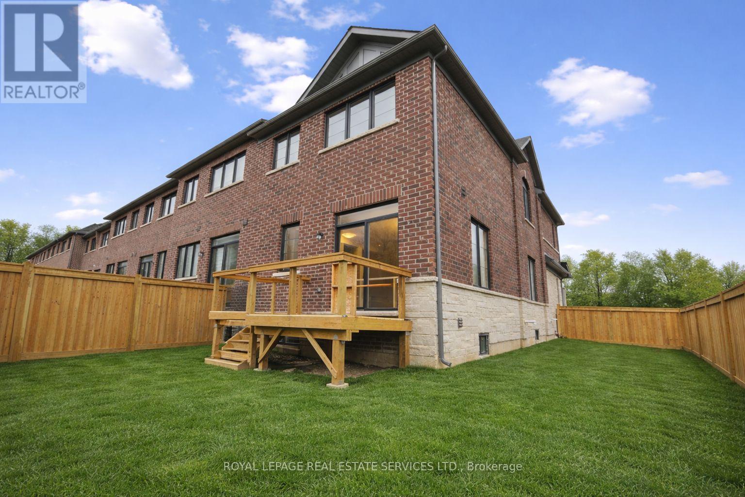 2090 Ellerston Common, Burlington, Ontario  L7P 0V6 - Photo 30 - W12982410