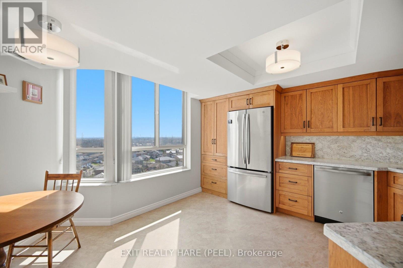 912 - 20 Cherrytree Drive, Brampton, Ontario  L6Y 3V1 - Photo 22 - W12982432