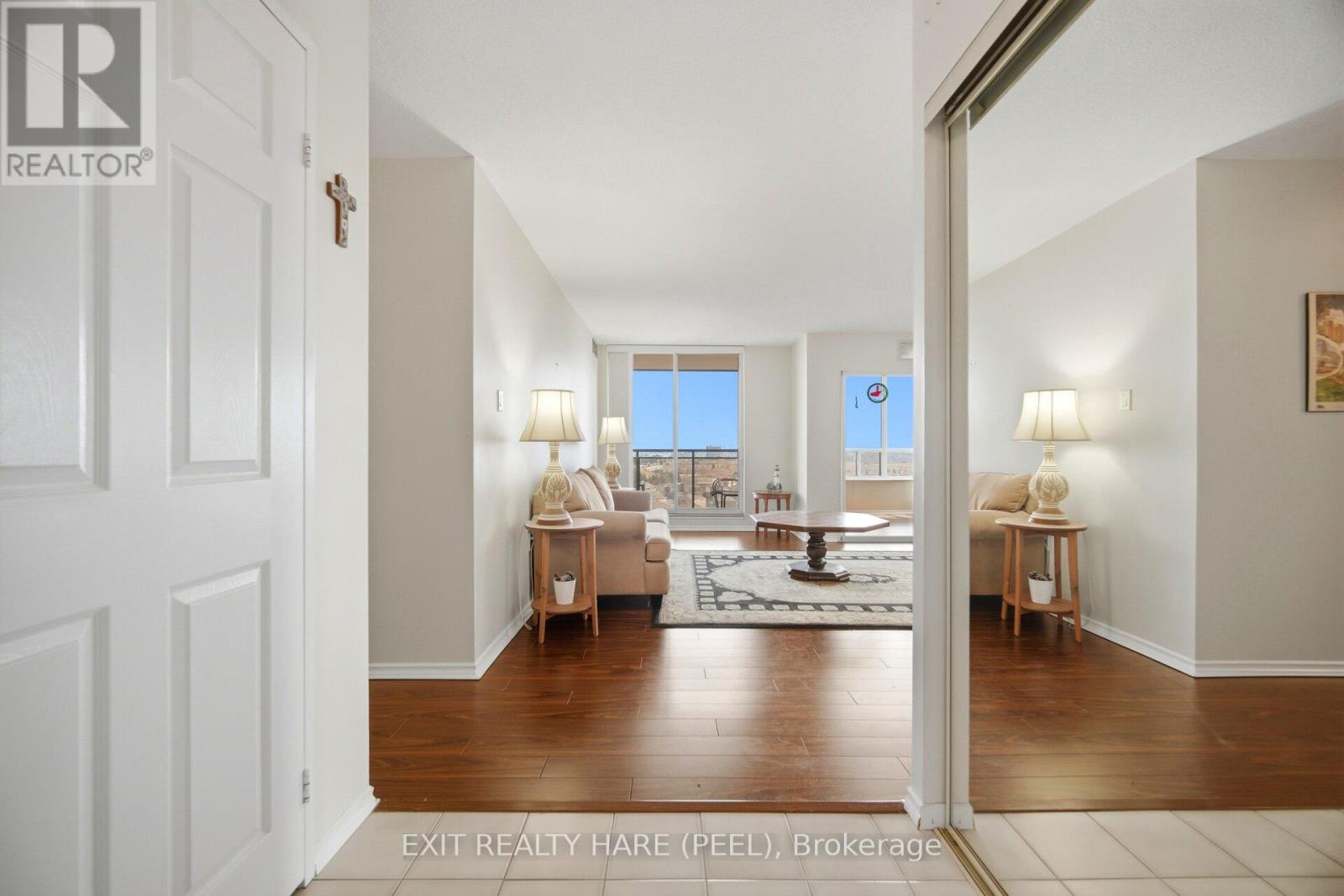 912 - 20 Cherrytree Drive, Brampton, Ontario  L6Y 3V1 - Photo 9 - W12982432