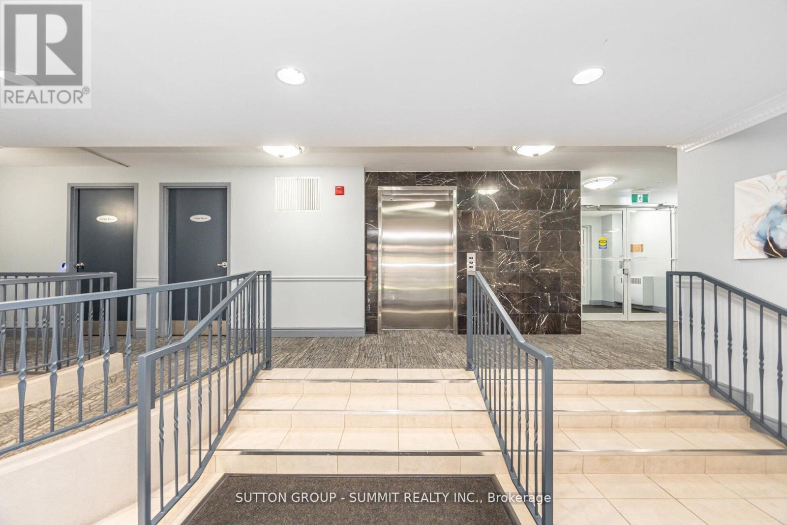 207 - 2300 Parkhaven Boulevard, Oakville, Ontario  L6H 6V9 - Photo 26 - W12982442