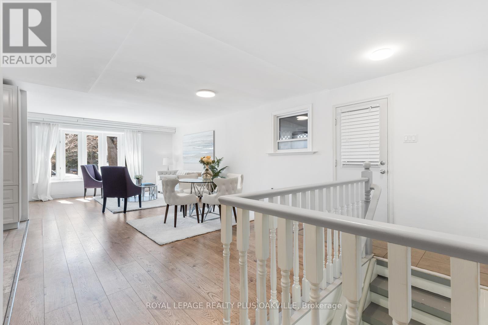 467 Anthony Drive, Oakville, Ontario  L6J 2K6 - Photo 13 - W12982472