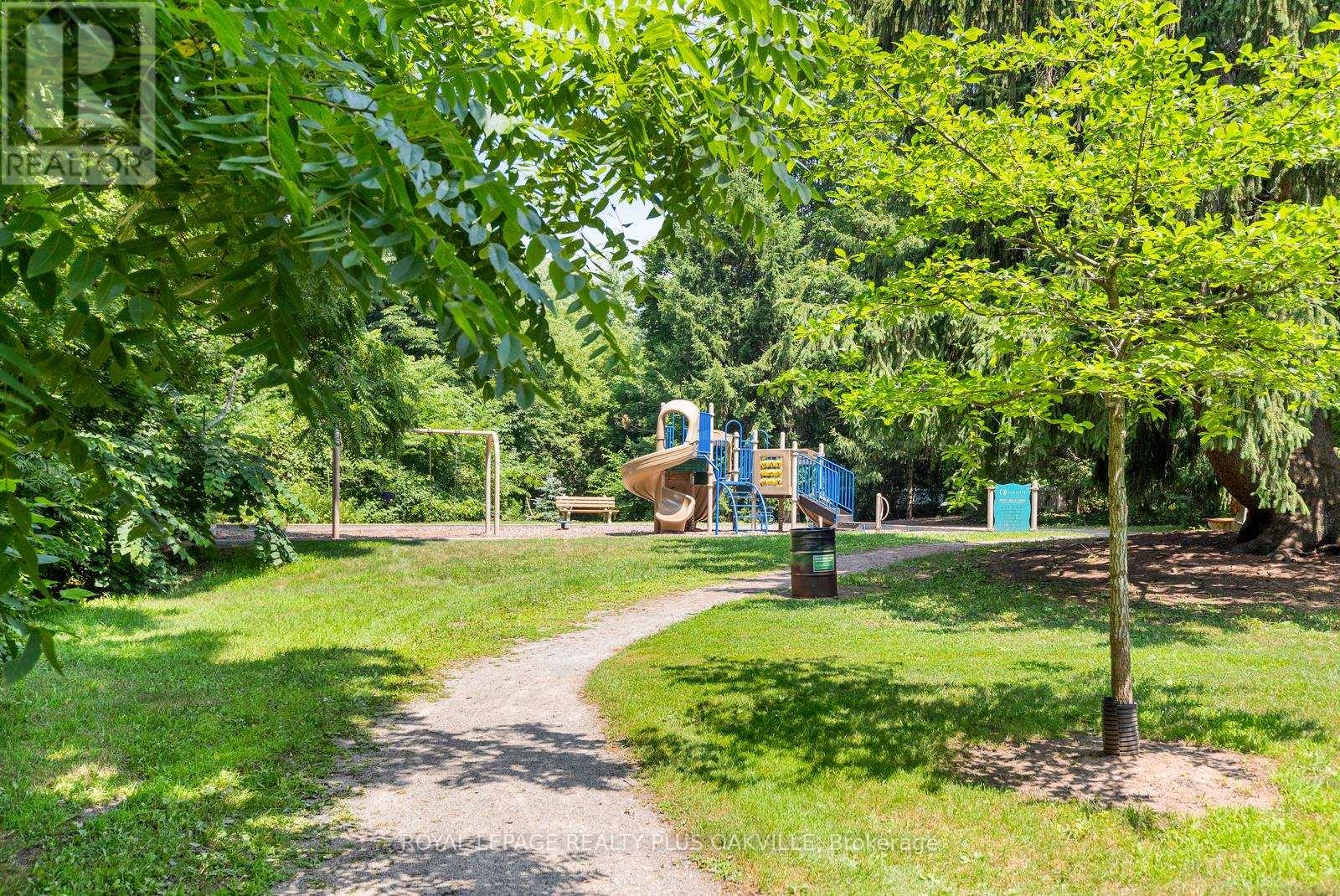 467 Anthony Drive, Oakville, Ontario  L6J 2K6 - Photo 29 - W12982472