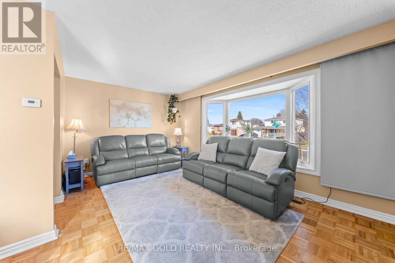 36 Greenmount Road, Brampton, Ontario  L6S 1L5 - Photo 13 - W12982490