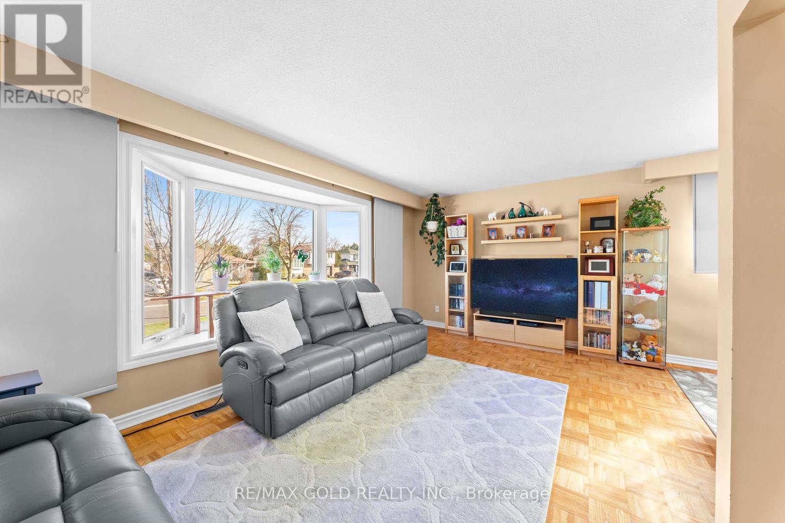 36 Greenmount Road, Brampton, Ontario  L6S 1L5 - Photo 18 - W12982490