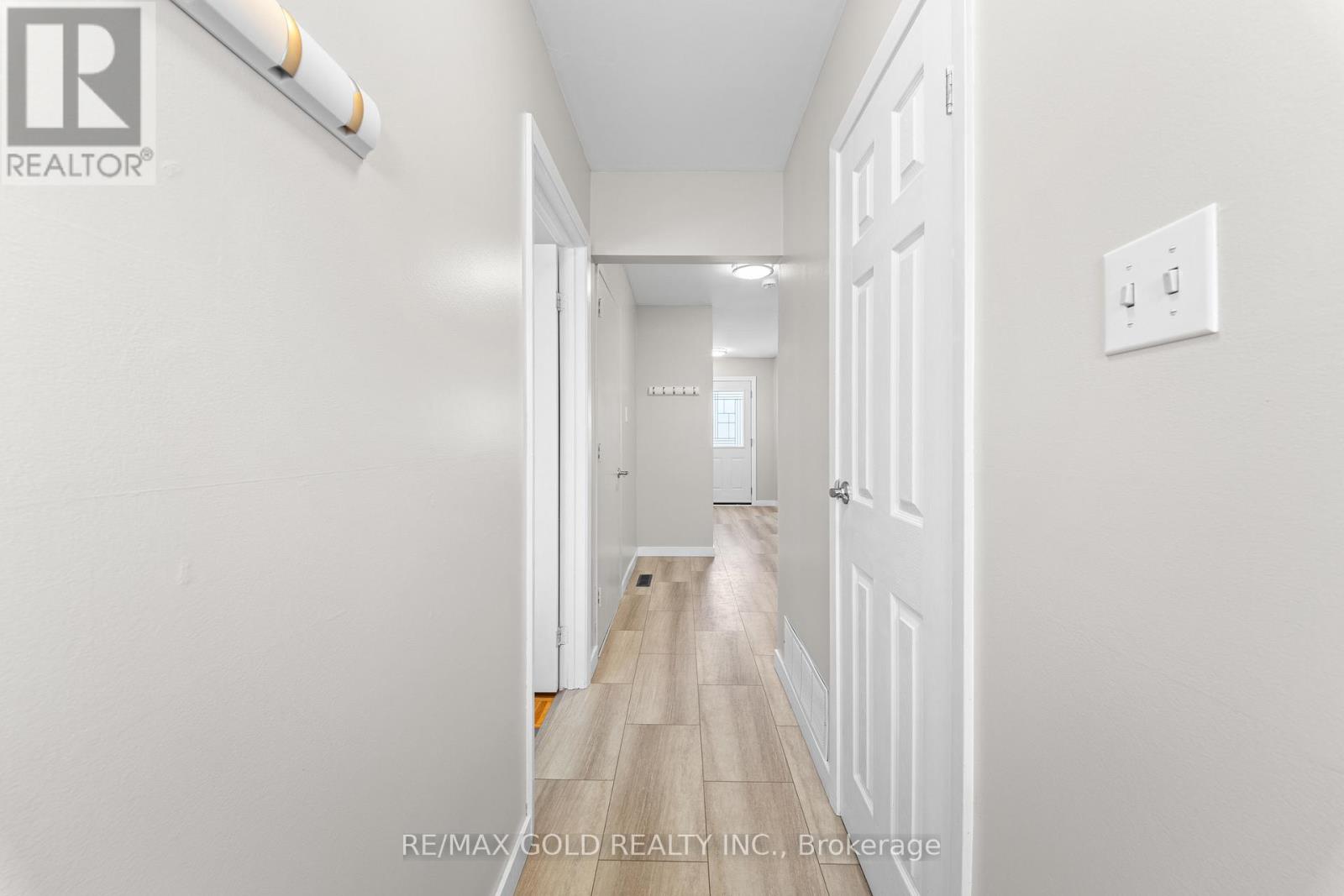 36 Greenmount Road, Brampton, Ontario  L6S 1L5 - Photo 41 - W12982490