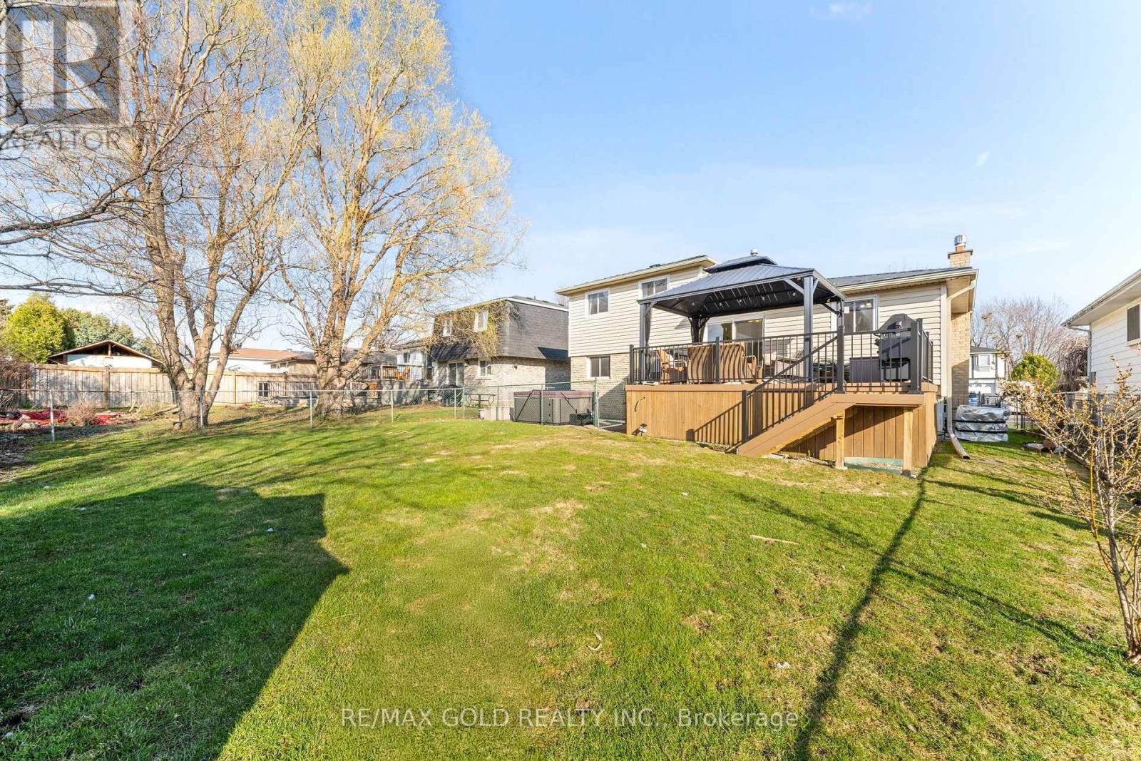 36 Greenmount Road, Brampton, Ontario  L6S 1L5 - Photo 44 - W12982490