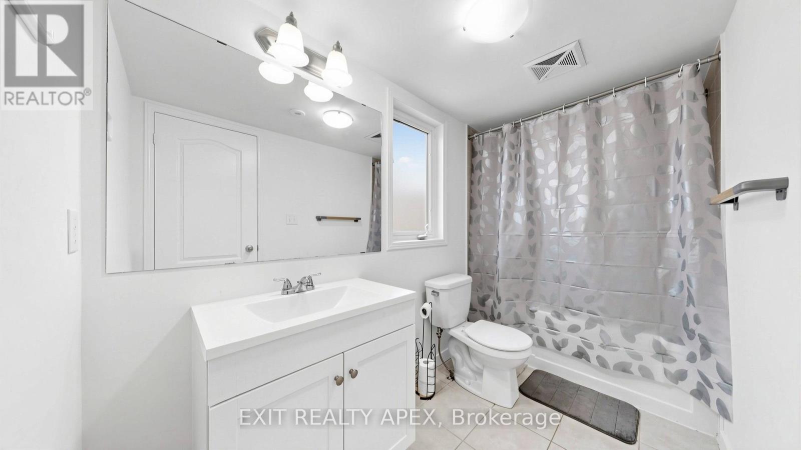 4 - 3395 Thomas Street N, Mississauga, Ontario  L5M 0P7 - Photo 31 - W12982492