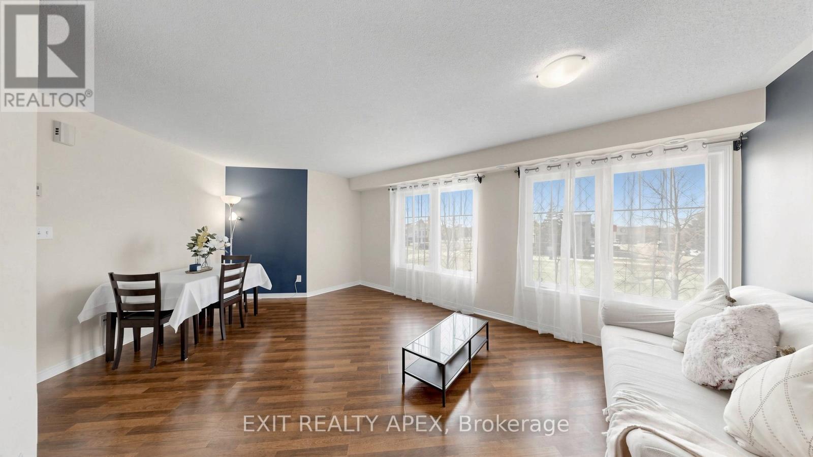 4 - 3395 Thomas Street N, Mississauga, Ontario  L5M 0P7 - Photo 8 - W12982492